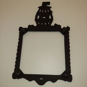 Vintage TRIVET Cast Iron Metal Black footed Country Kitchen Farmhouse Decor